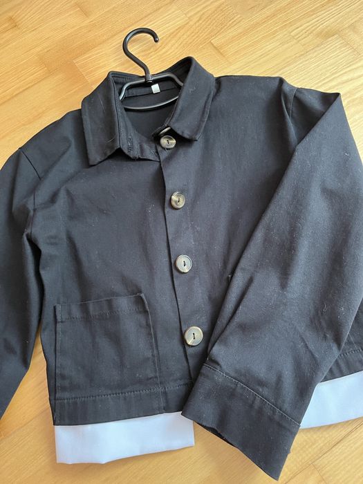 Школьный пиджак,черный,детский,в хорошом состоянии