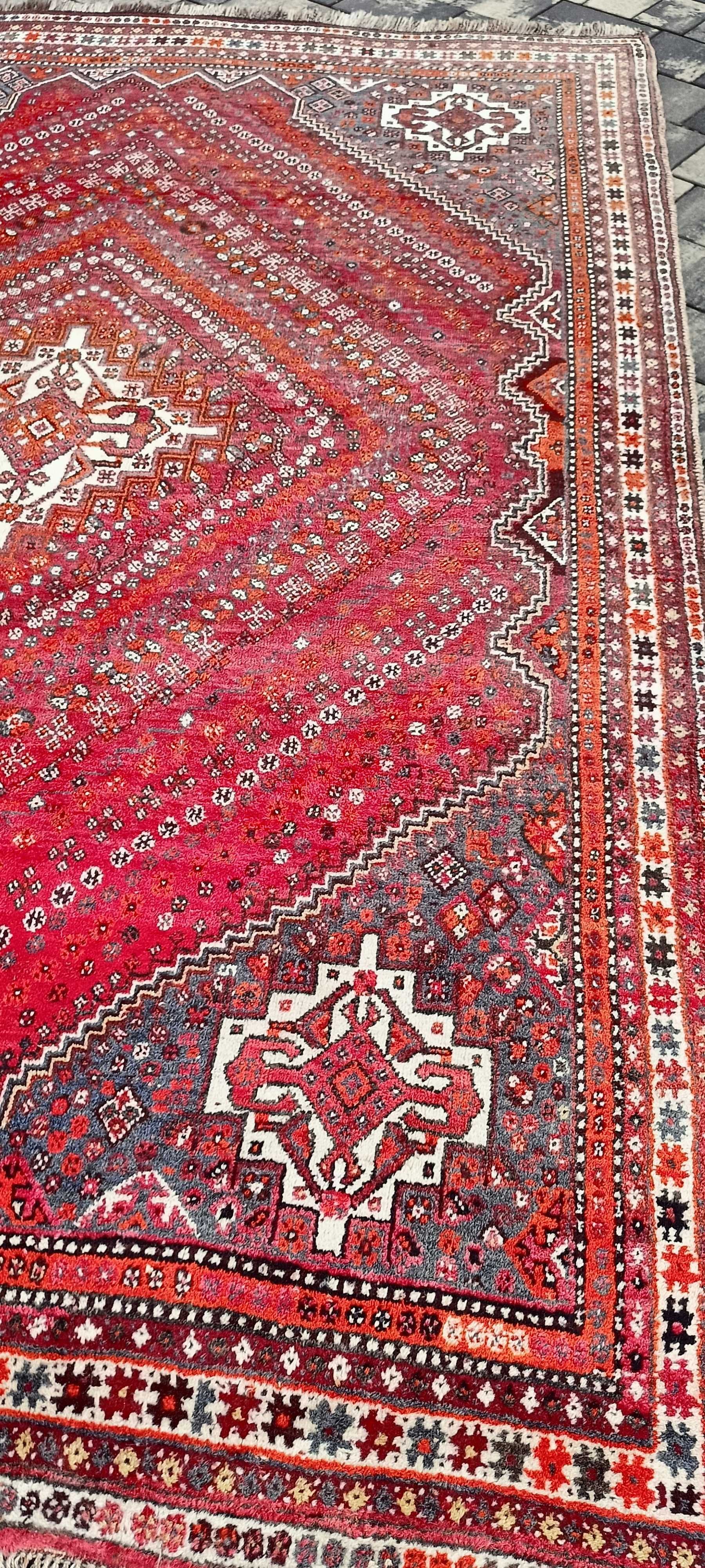Shiraz dywan wełniany perski Iran tkany ręcznie 313 x 215 cm wełna
