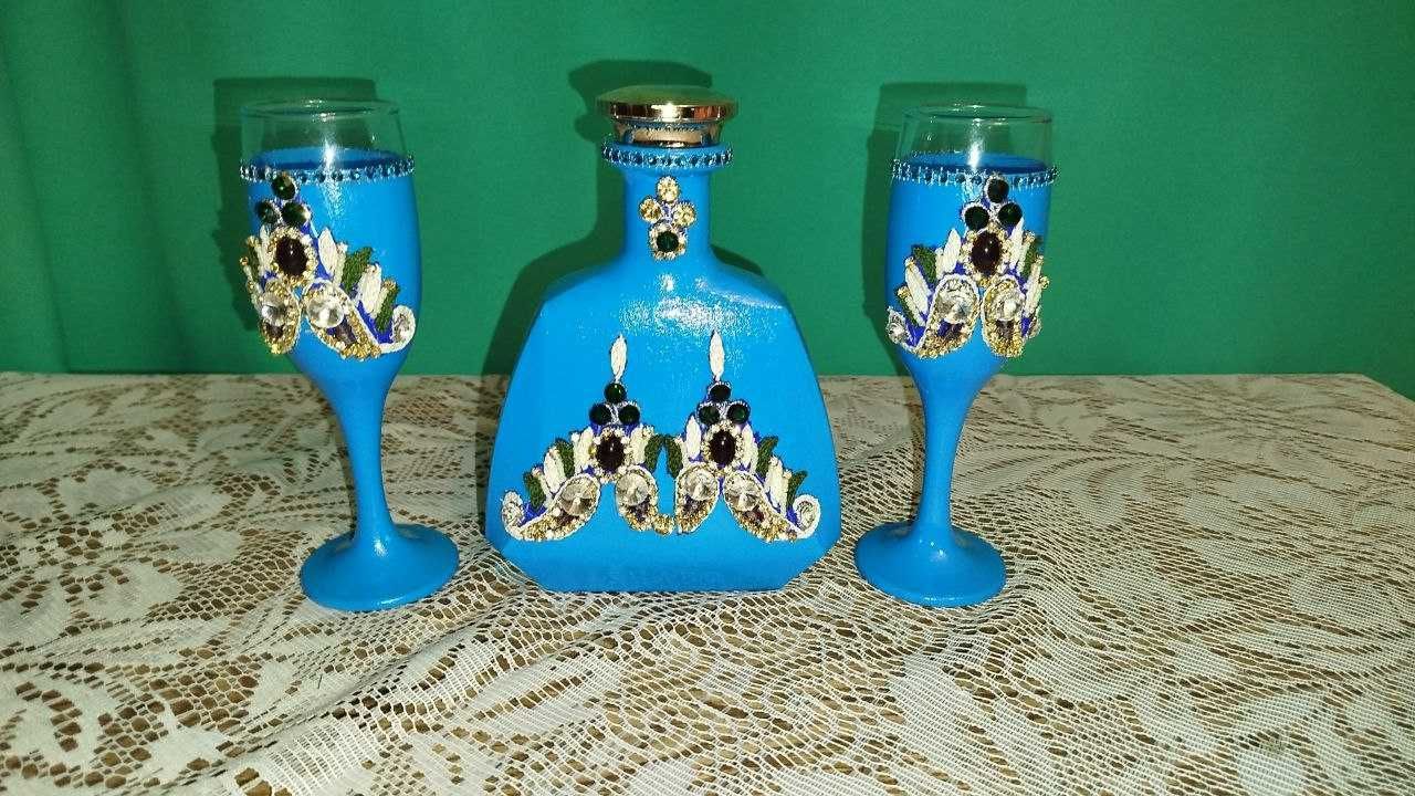 Святковий набір пляшка і 2 келиха. Ручна робота