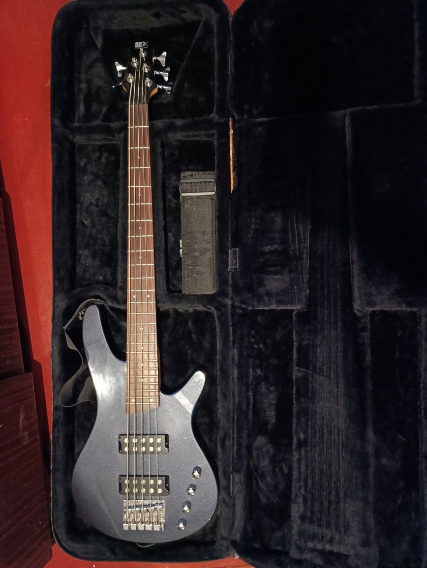 Продам бас гитару Soundgear (by ibanez) SRX 305