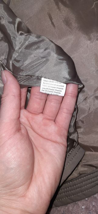 Жіноча зимова куртка 46