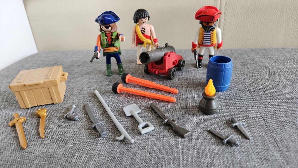 Playmobil zestaw piratów + strzelająca armata