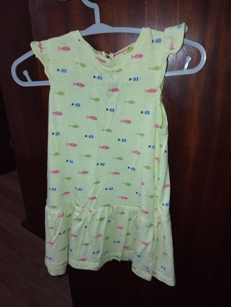 Vestidos de menina