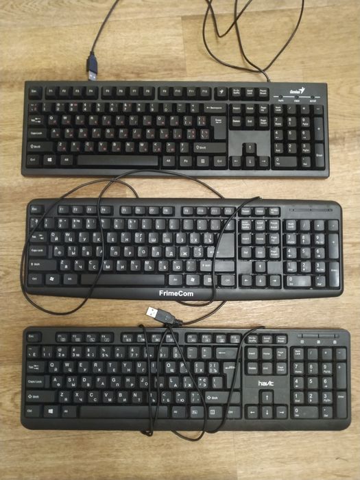 Продам клавиатуру б/у