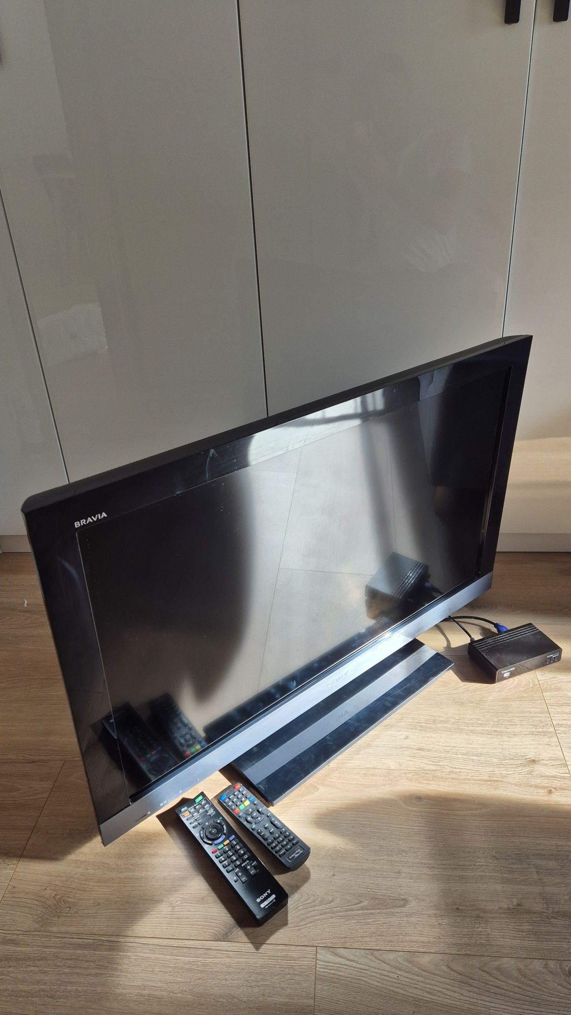 Tewizor Sony Bravia 43 cale + dekoder dvb-t