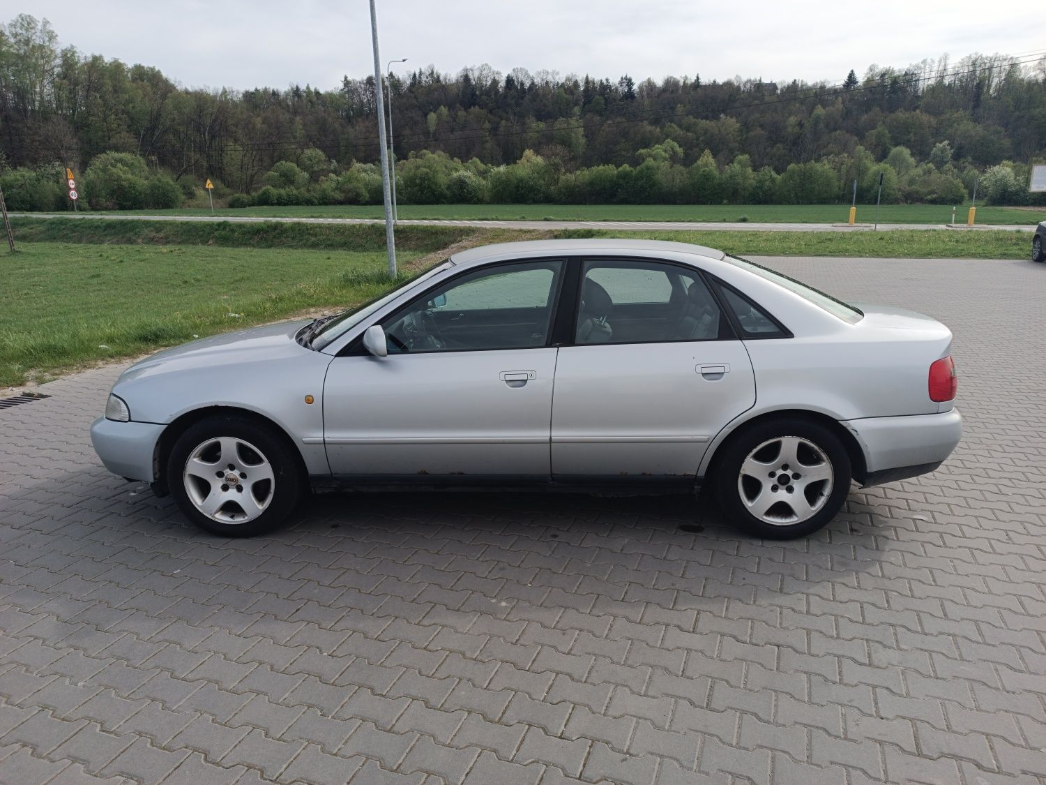 Audi A4 B5 1.9 TDI 1998 Skóry