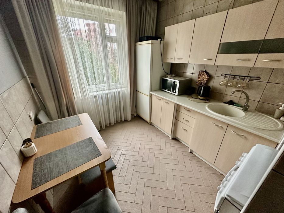 Оренда квартири  Сихіський р-н. 2 кімнати