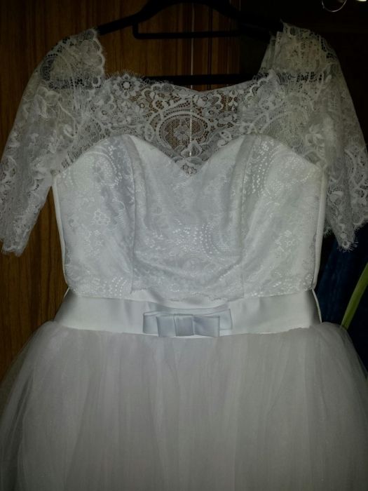 Красивое свадебное платье размер 42-46