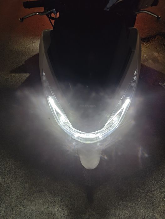 Honda PCX 125 28milKm Excelente estado