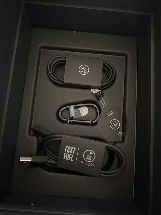Beats Studio 3 Wireless – idealny stan, pełny zestaw