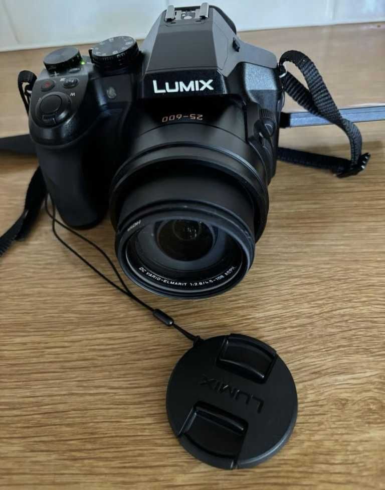 Panasonic Lumix DMC-FZ330