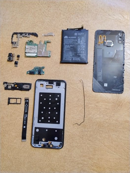 Запчастини Huawei P smart Plus