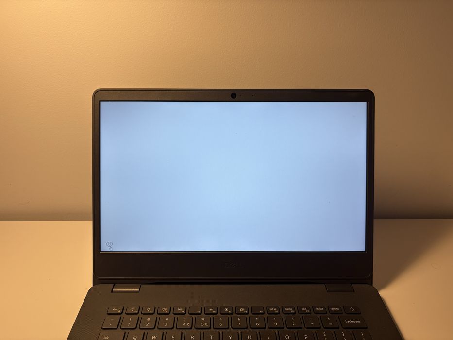 Laptop Dell Vostro 3401 • Intel i3 • 16GB RAM • SSD 512GB • Win11 Pro