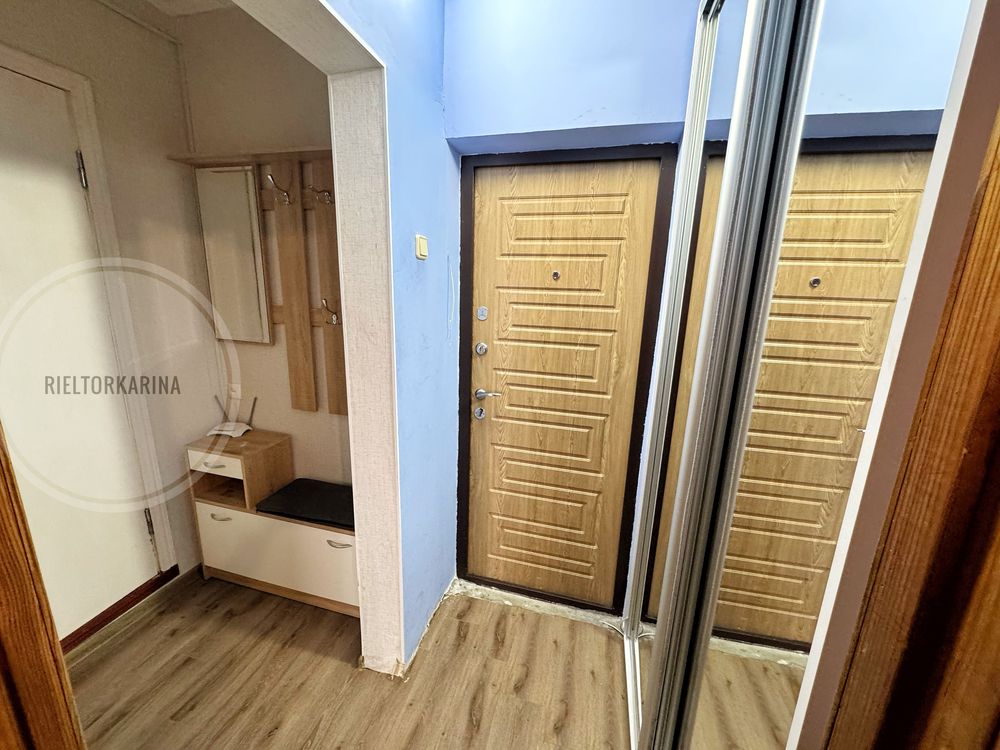 Лазурна/Намив 1к крупна квартира з ремонтом з видом на річку