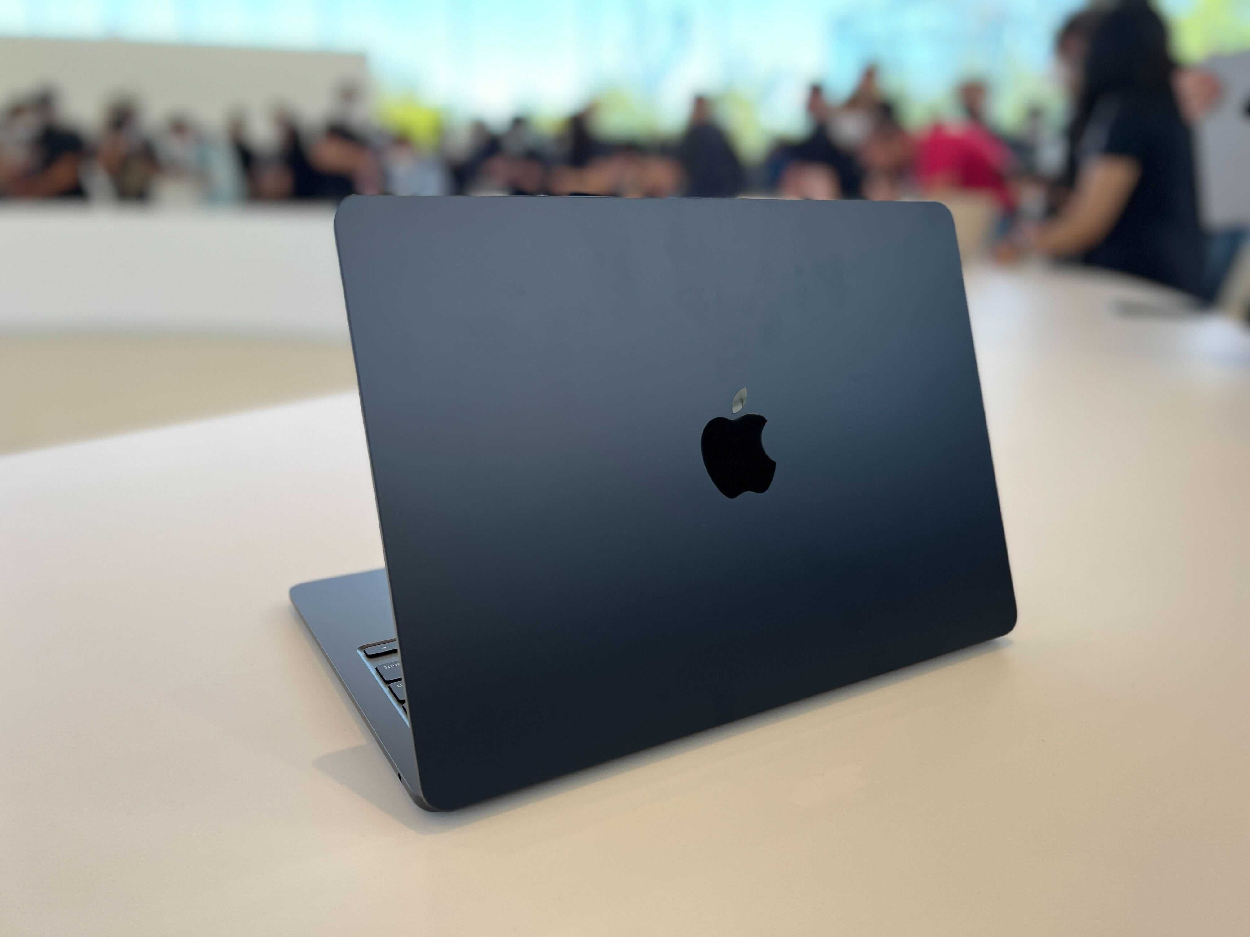 Macbook air m3 - 16Gb de Ram - 256Gb SSD