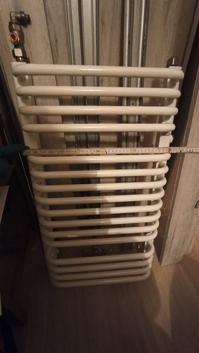 Grzejnik łazienkowski, szafka pod umywalkę 35