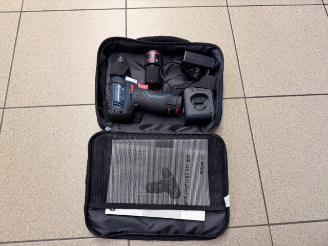 Bosch GSR 12V-15 Profesional wkrętarka mało używana 100 % sprawna