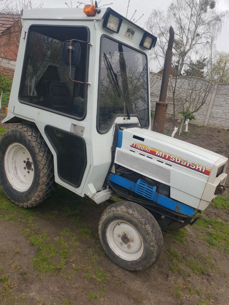 Traktorek Mitsubishi MT180 HD 4x4