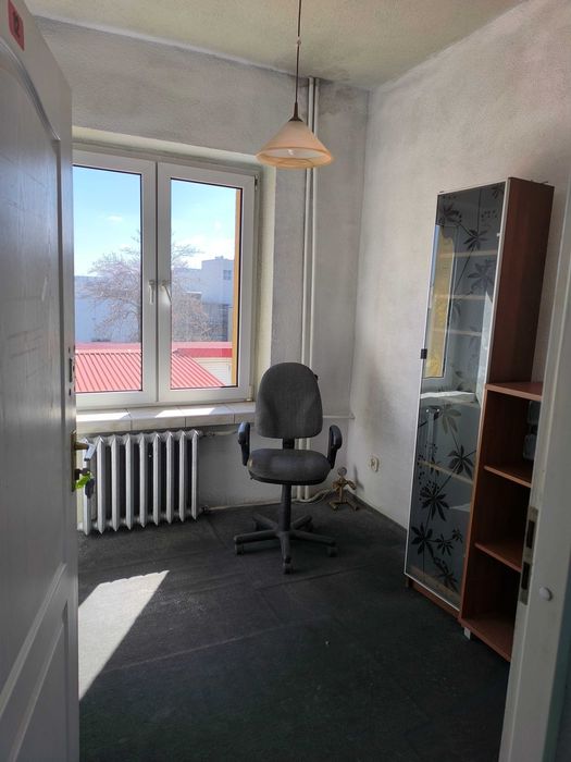 Pomieszczenie biurowe 6 m kw