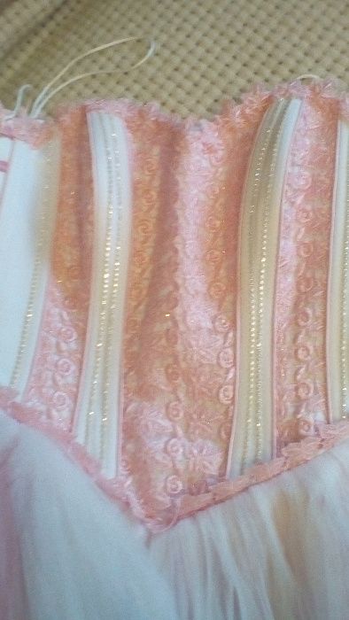 Свадебное платье на выпускной