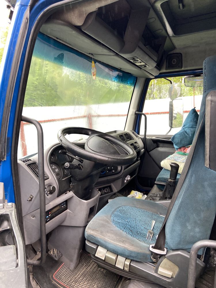 продаю вантажівку DAF FA LF 45.170