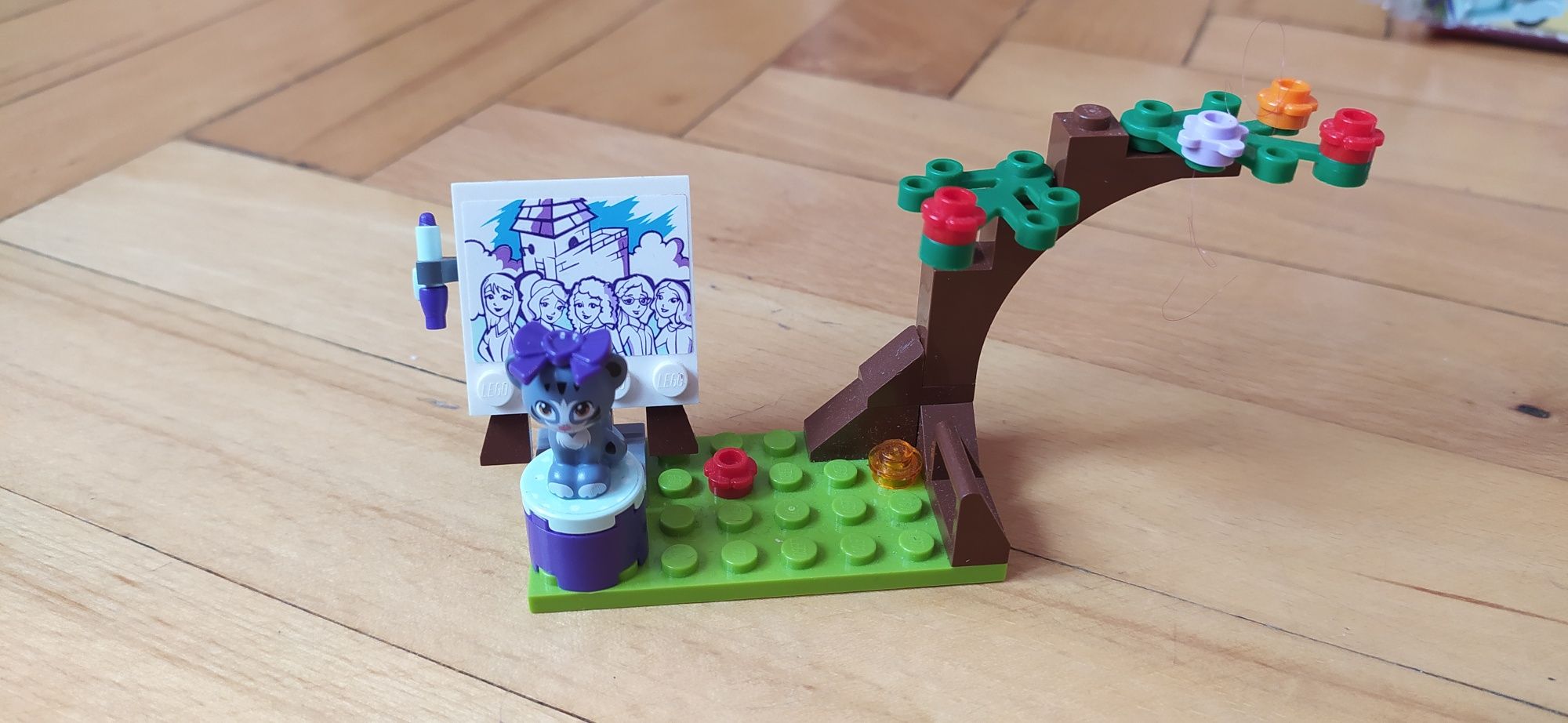 Lego friends 41332 Emma i jej rysunki Atelier