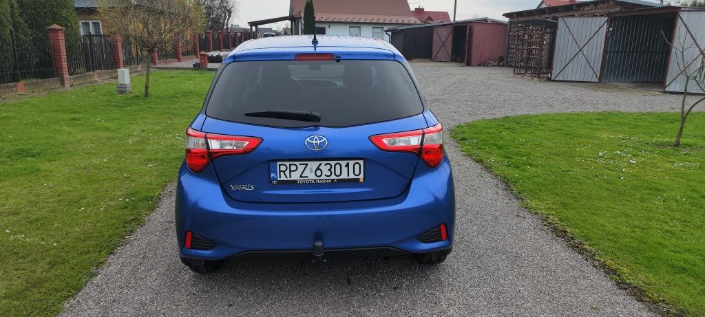 Toyota Yaris 1.5LPG  2020 polski salon wersja full y20 idealna  okazja