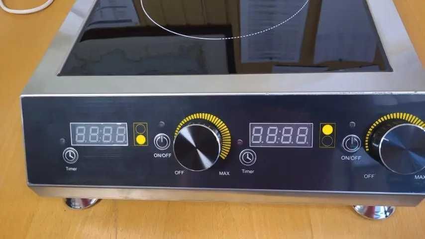 Індукційна плита , промышленная индукционная плита на 2 конфорки