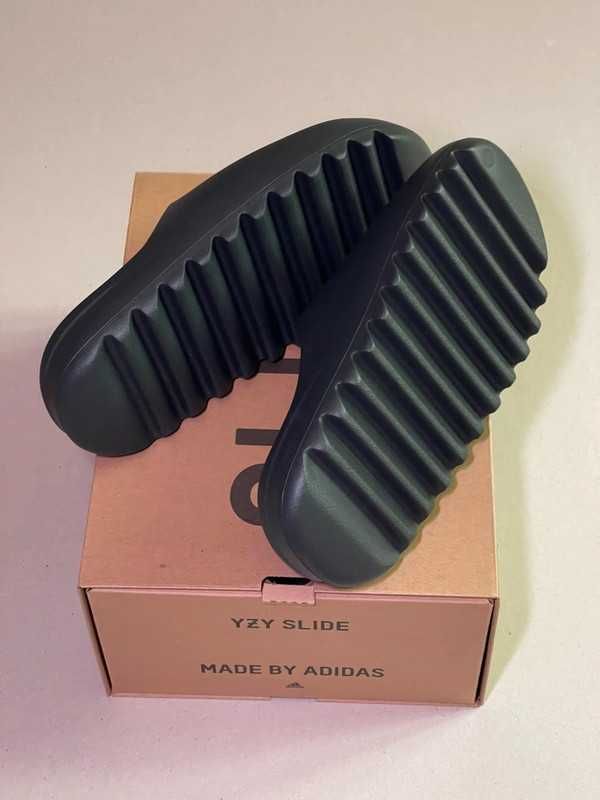 Adidas YeezySlide_Black Nowe damskie Klapki 38