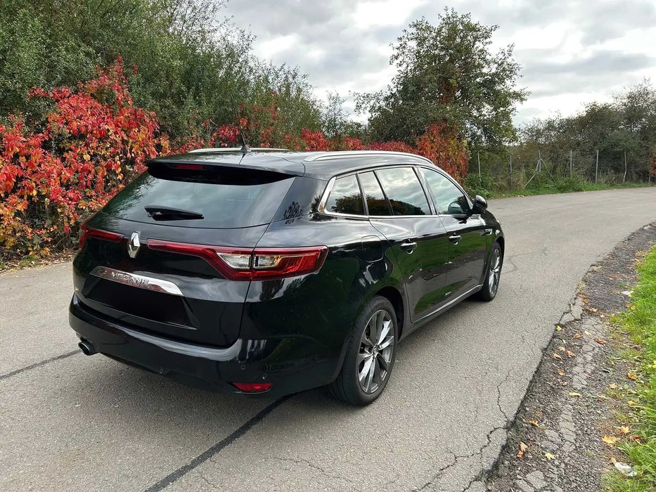 Renault Megane      2018