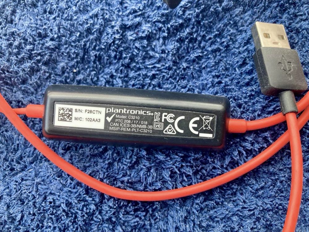 Навушники Plantronics C3210