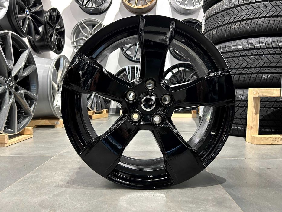 Oryginalne felgi VOLVO XC40 XC60 17 5x108 ET50.5