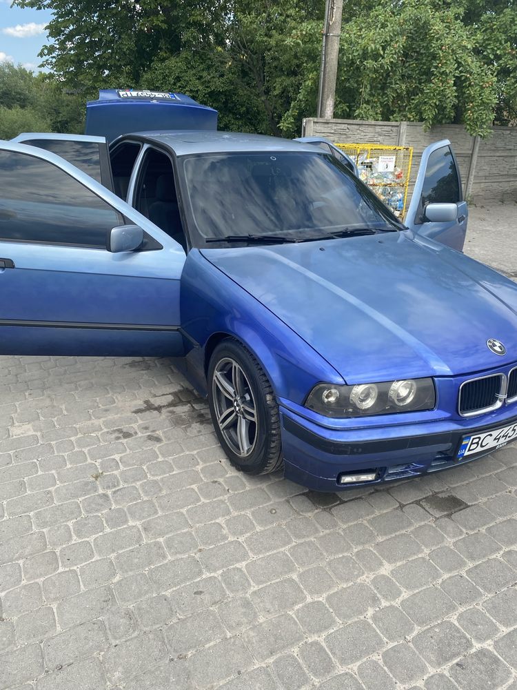 Продам бмв е 36 на ходу