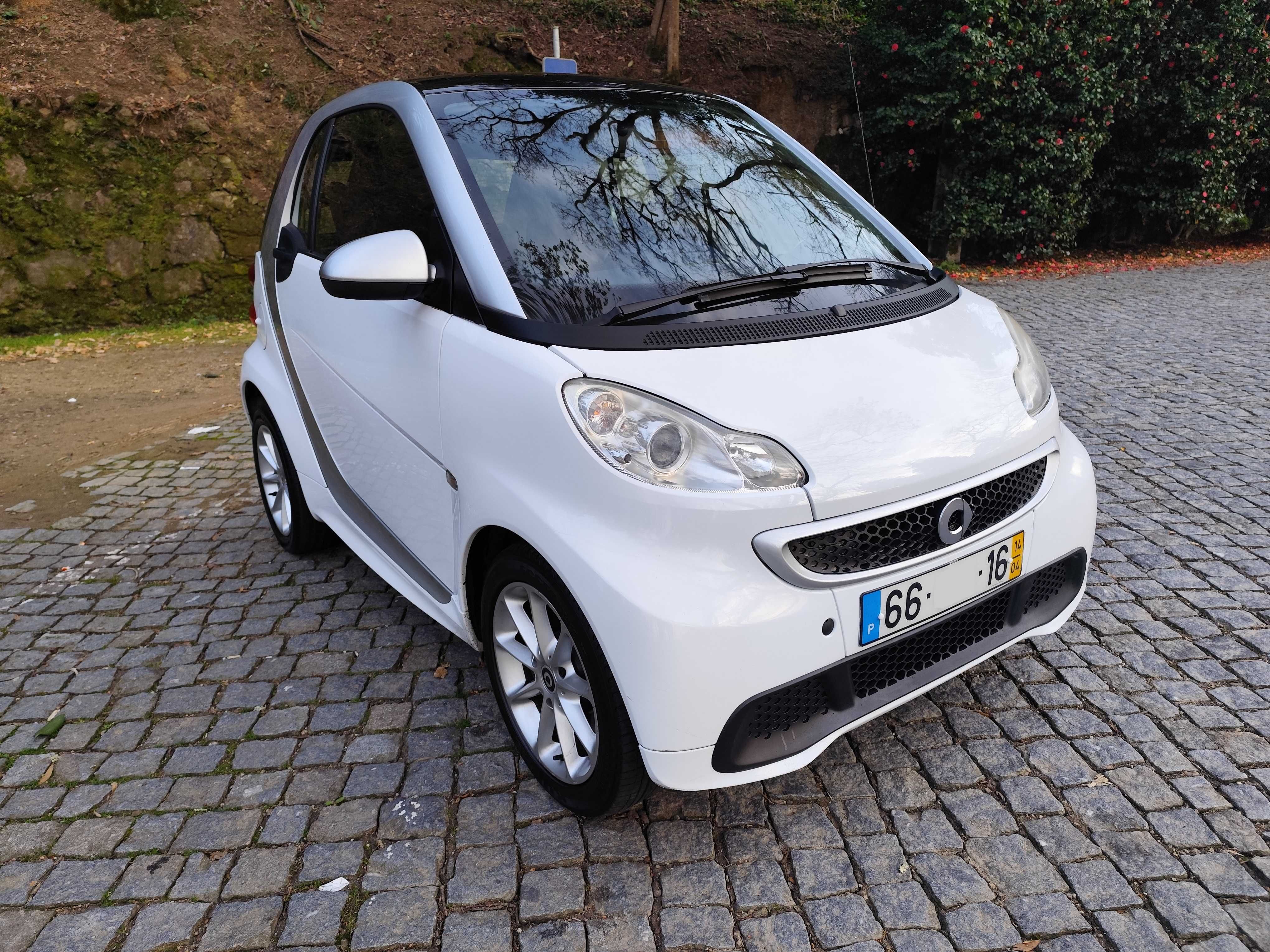 Smart ForTwo 1.0 MHD - Está como novo! - GPS Pro - Rádio Android 9"