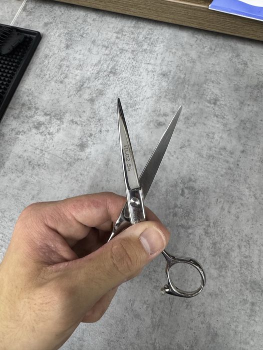 Перукарські ножиці HITline 5,5” HL02-55 (4 клас)