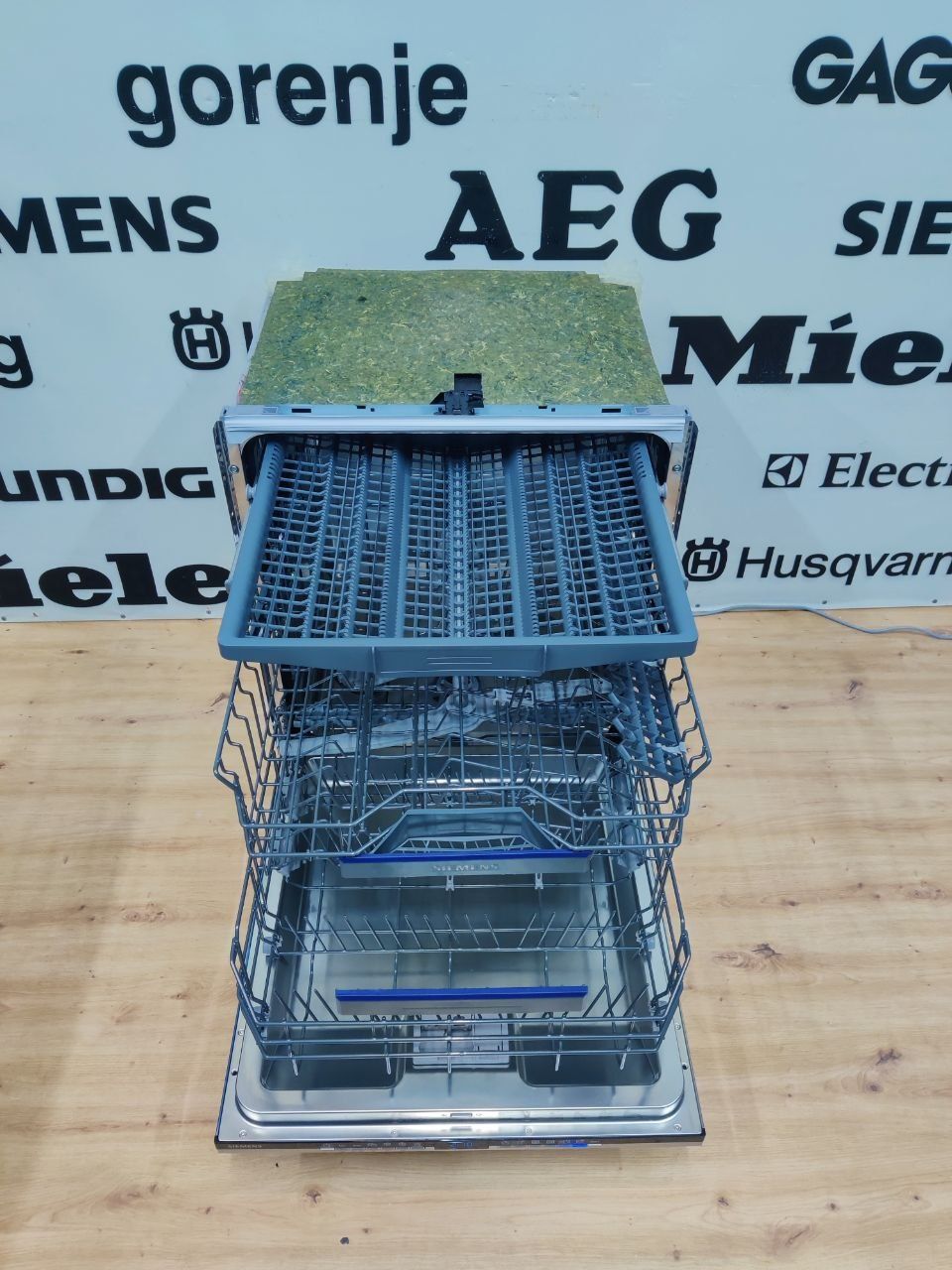 SIEMENS iQ300. Super TOP! Посудомийна машина LED, Wi-Fi! Made Germany.