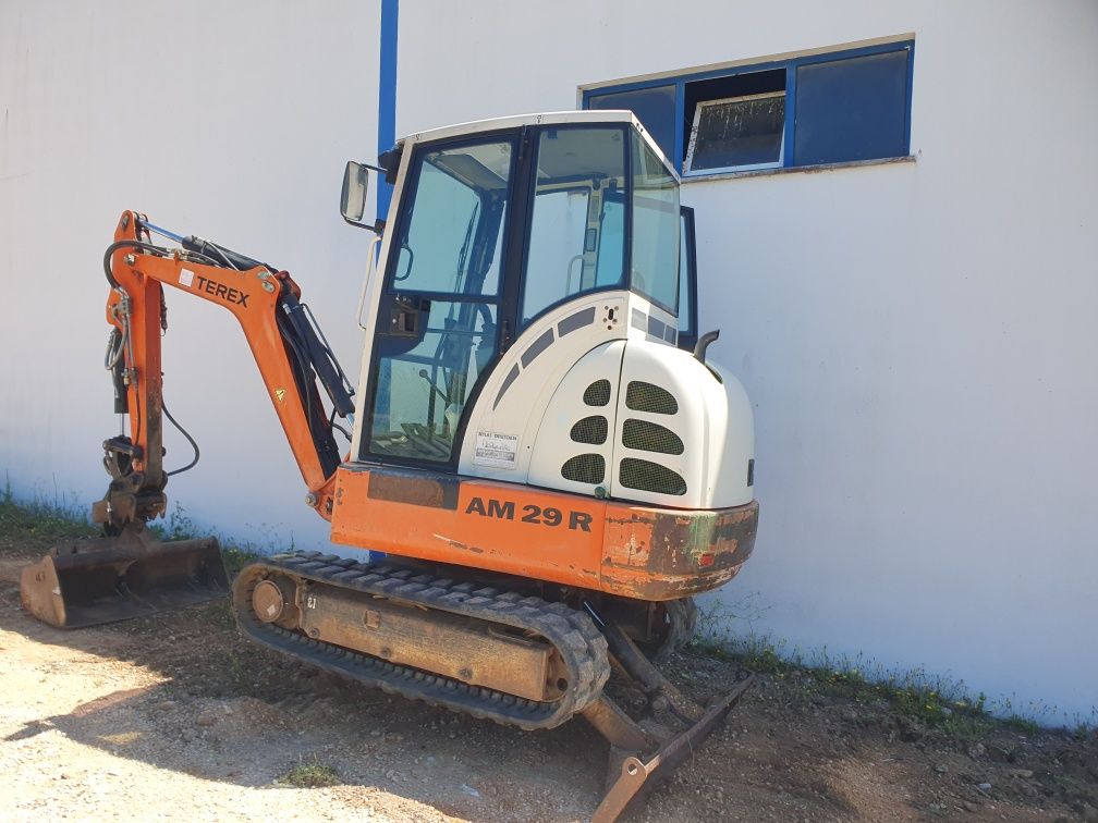 Giratoria Terex AM29 R