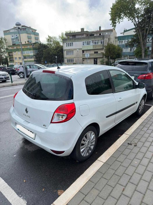 Renault Clio IV 1.5 DCI 2013