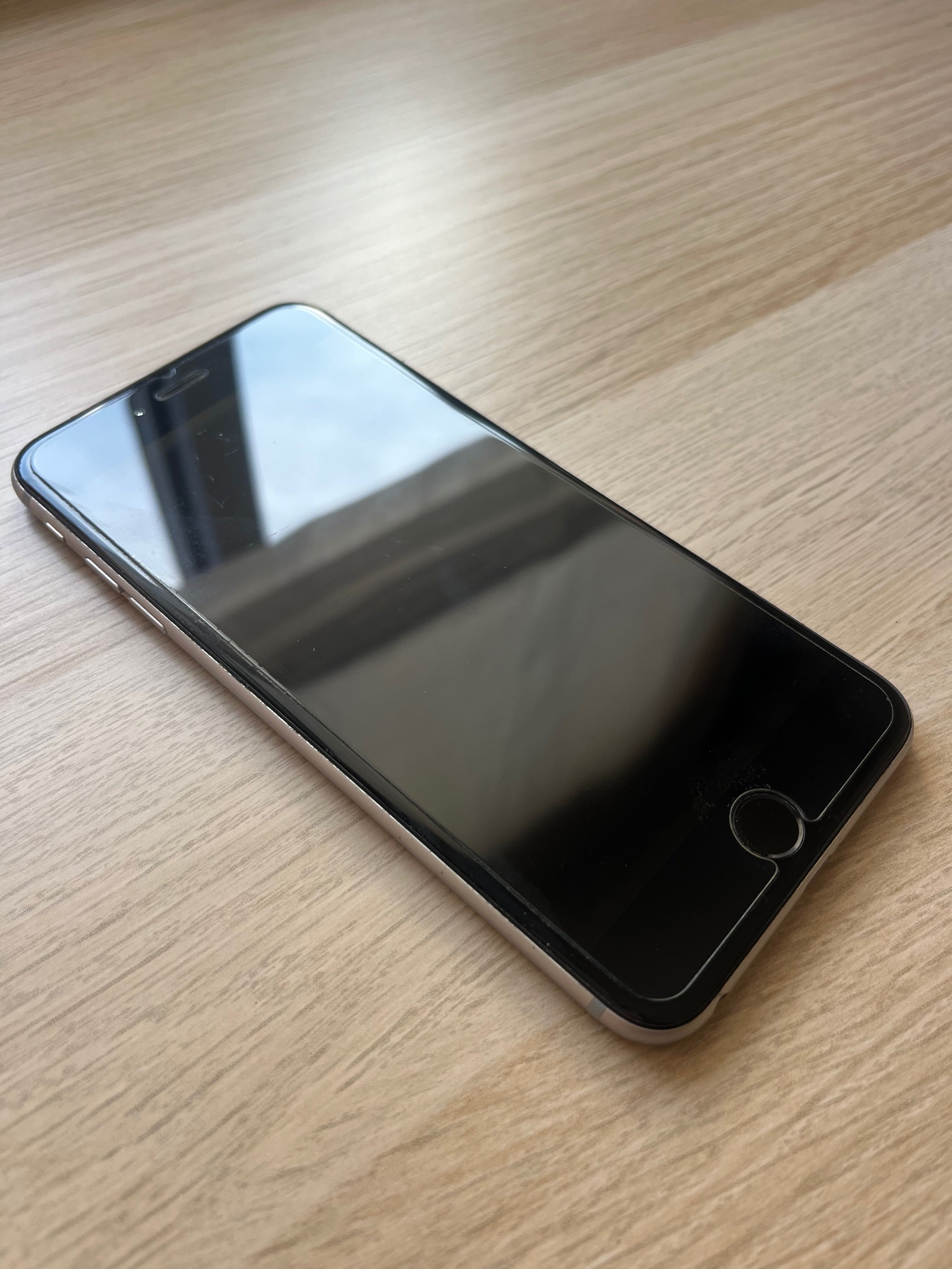 iPhone 6 Plus cinza