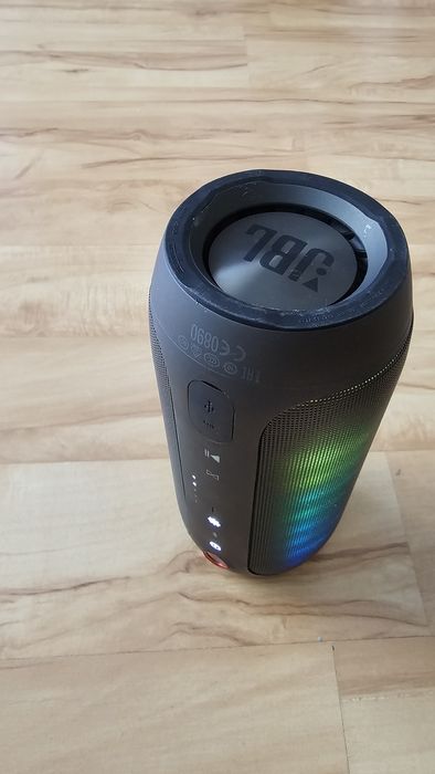 JBL PULSE 2 używany  w oryginalnym zestawie