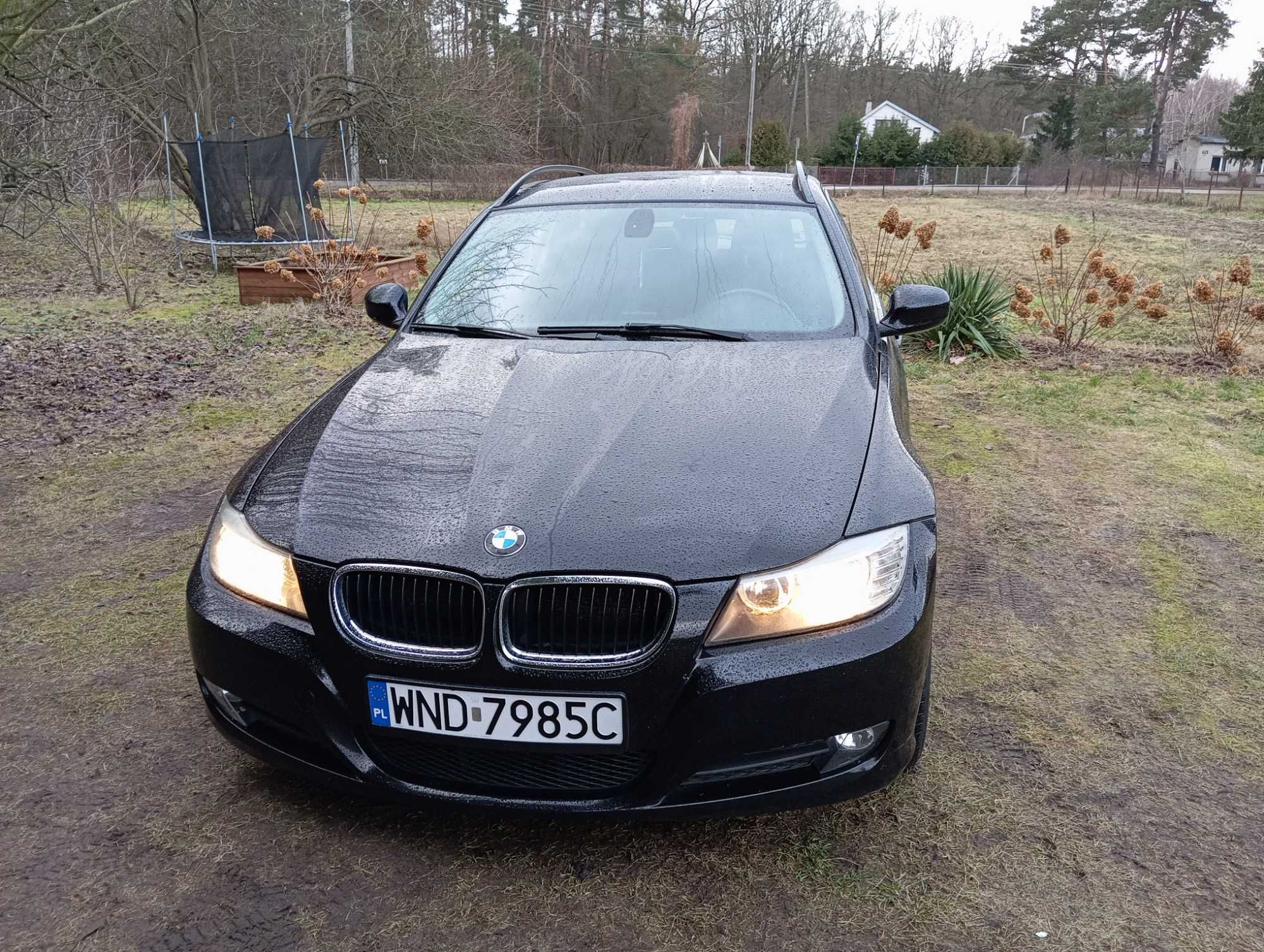 BMW E 90 2.0 318 i Benzyna Turing
