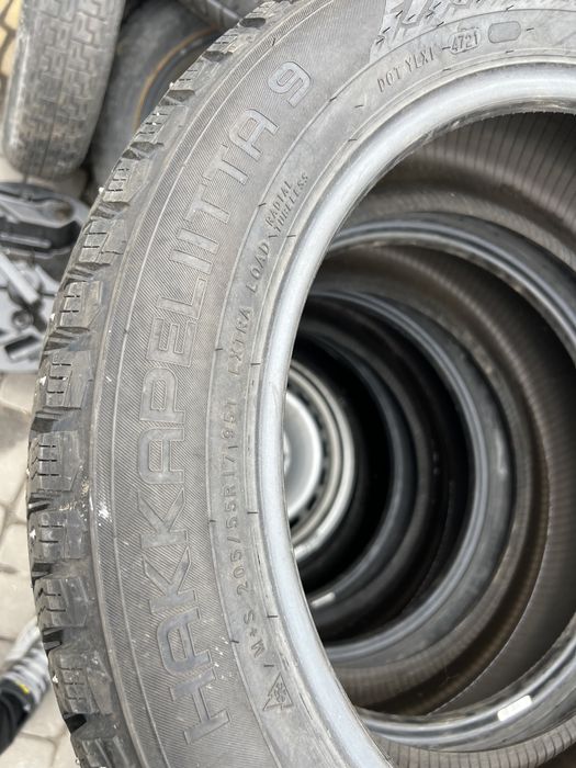 Шини зимові 205/55 r17 Nokian Hakkapeliitta9 Фінська ідеал 8мм 2021