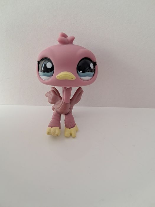Littlest pet shop lps