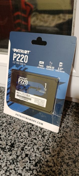 SSD PATRIOT P220 1TB 2.5" SATA III новий з гарантією 3 роки