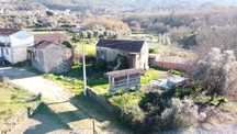 Moradias em granito - Oliveira de Frades
