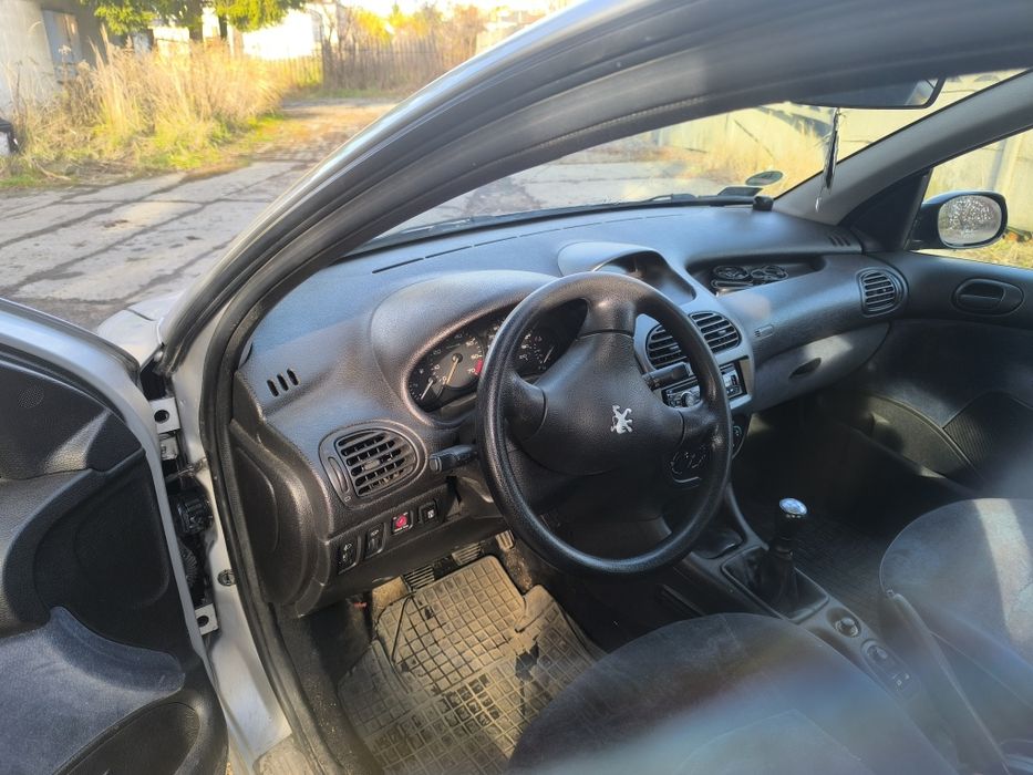 Peugeot 206 LPG 5D klimatyzacja
