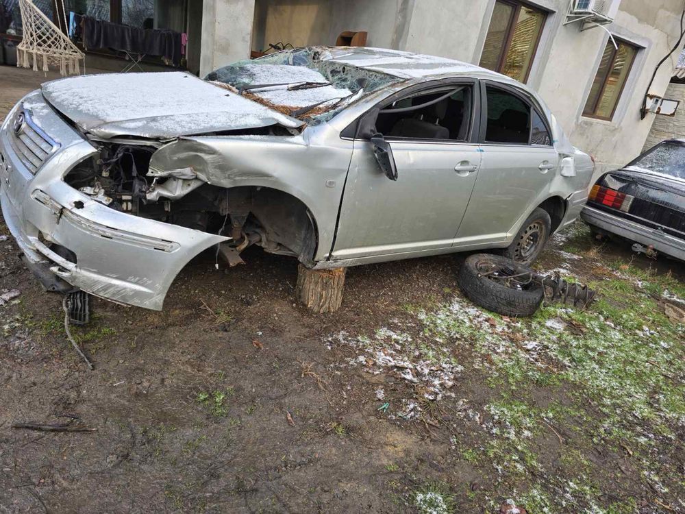 Шрот по запчастинах Тойота Авенсіс т25 1.8бенз