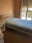 Cama de casal com colchão incluído