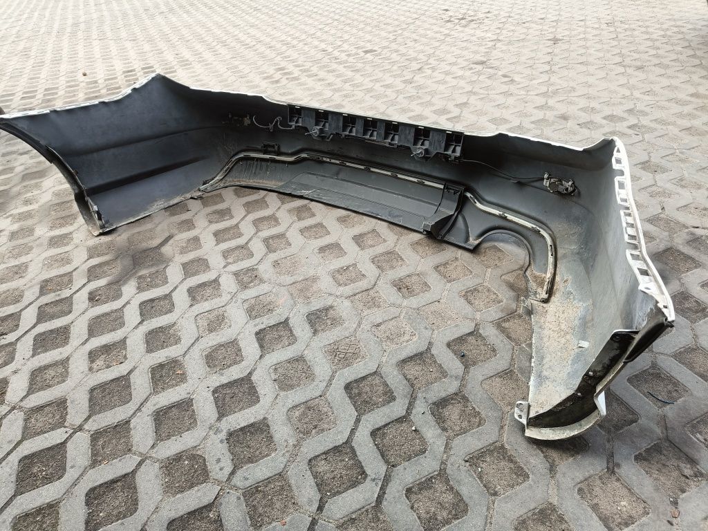 Zderzak tył Mercedes Benz w204 AMG Biały C149 PDC Kompletny Wysyłka