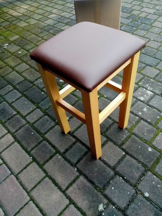 Hoker - taboret kolor brązowy - nowy.